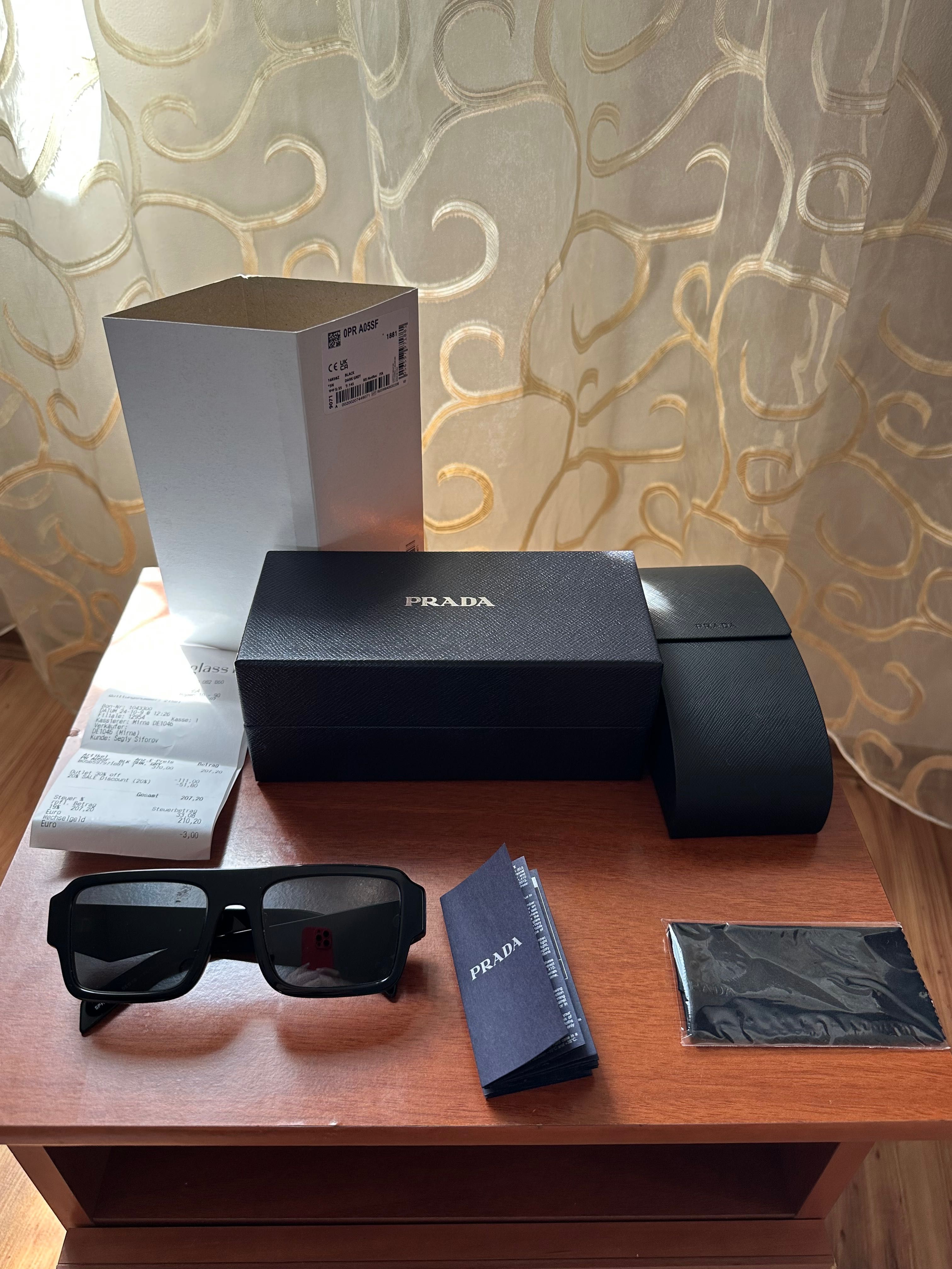 Оригинални слънчеви очила Prada 0PR A05SF – Чисто нови