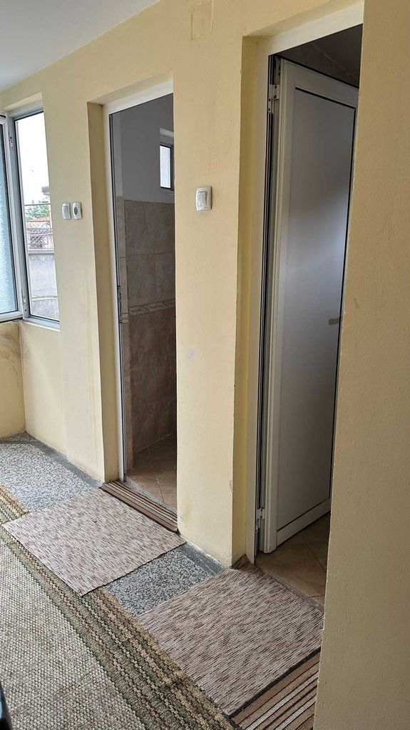 Продава се Къща в Първомай - 100 кв.м за 570 €/кв.м - Снимка #8