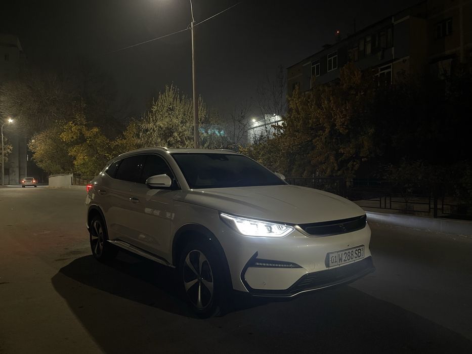 Byd Song Plus 23 salondan olingan