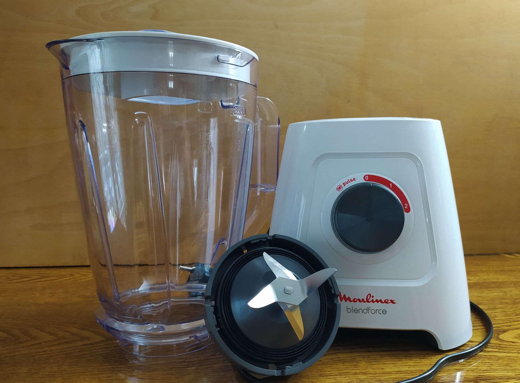 Блендер Moulinex BlendForce 10000