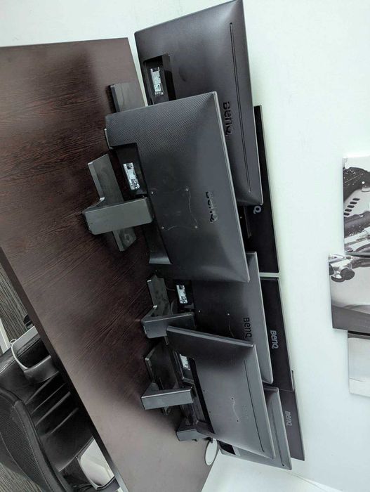 calculator office 8 bucati + 20 monitoare dell/benq 21/24''