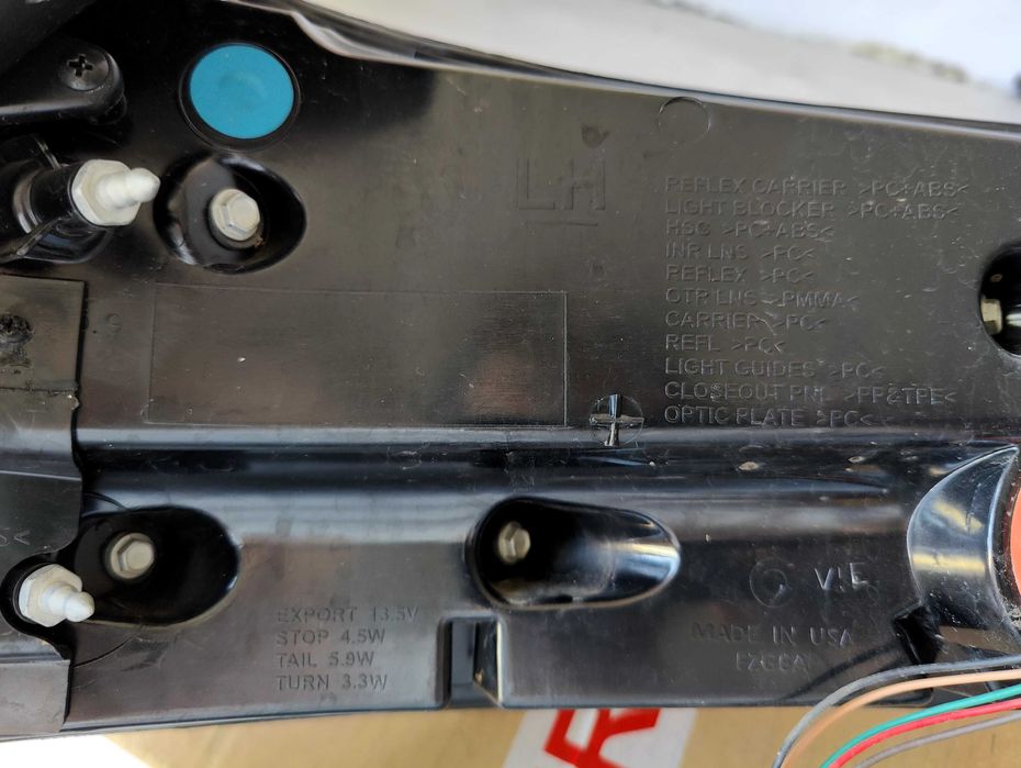 Ford Edge 2017 3.5L V6 Заден Ляв Стоп