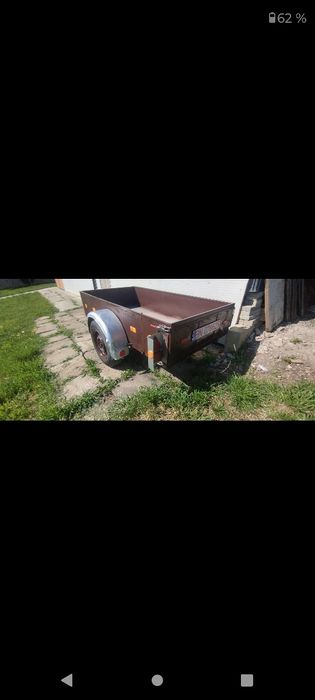 Remorca 750 kg cu frânare