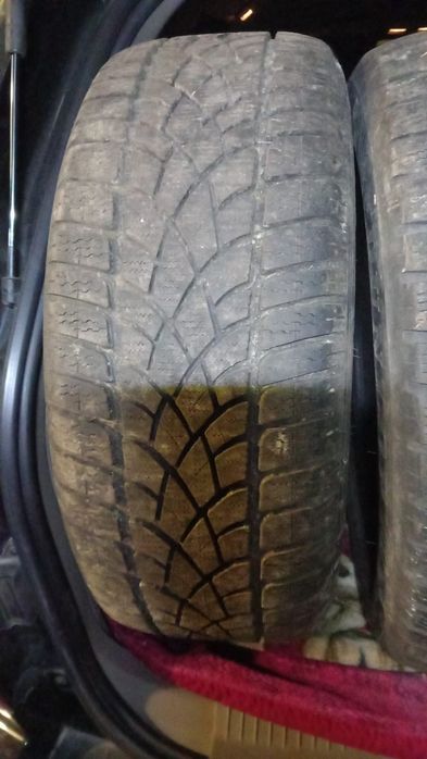 Vând anvelope 225/55/R17
