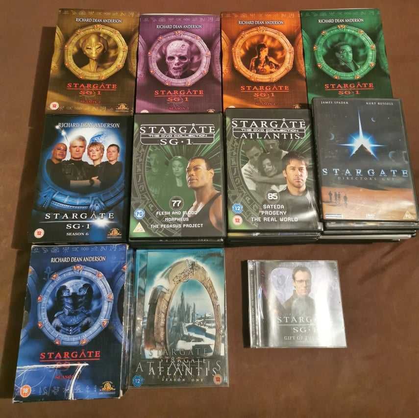 Colecție autenică STARGATE (Cărți, reviste, DVD-uri) + IRIS