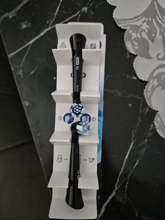 Rezerve periuța dinți oral B iO