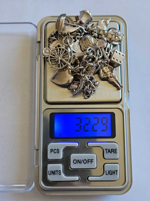 СРЕБЪРНА ГРИВНА С ТАЛИСМАНИ - .835 сребро - 2 броя