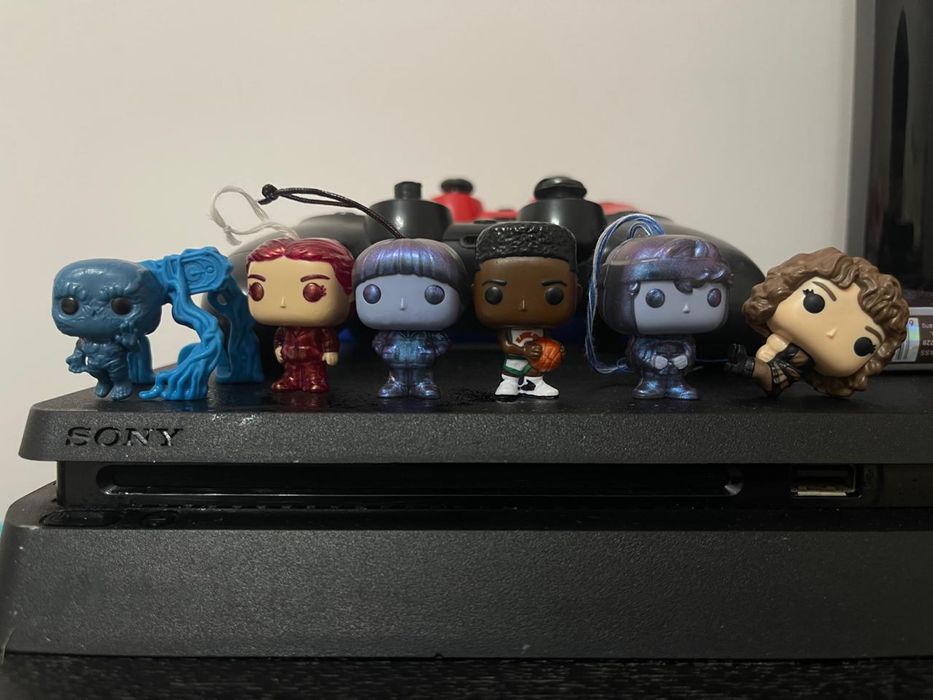 Осд Игрушки продаю без обмена!