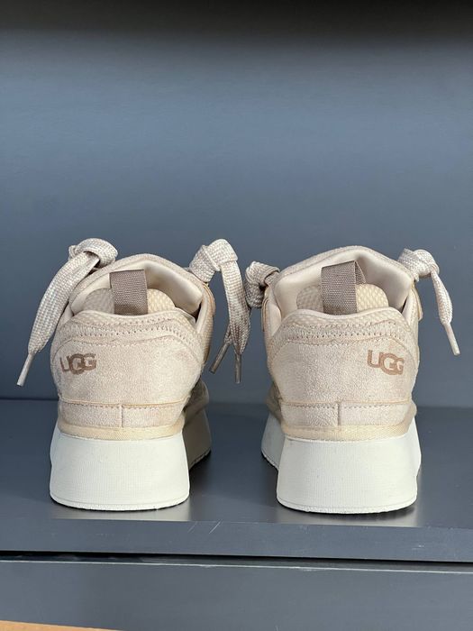 Adidasi Ugg dama 
Cutie +sac