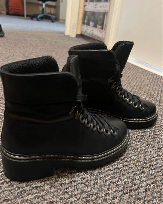 Ghete Luca di Gioia din piele