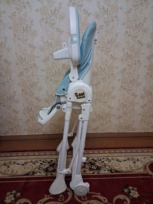 Детский стульчик для кормления Cool Guy