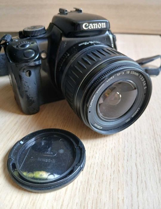 Aparat foto Canon EOS  400D cu obiectiv 18-55mm