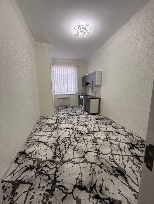 2 xonali kvartira sotiladi