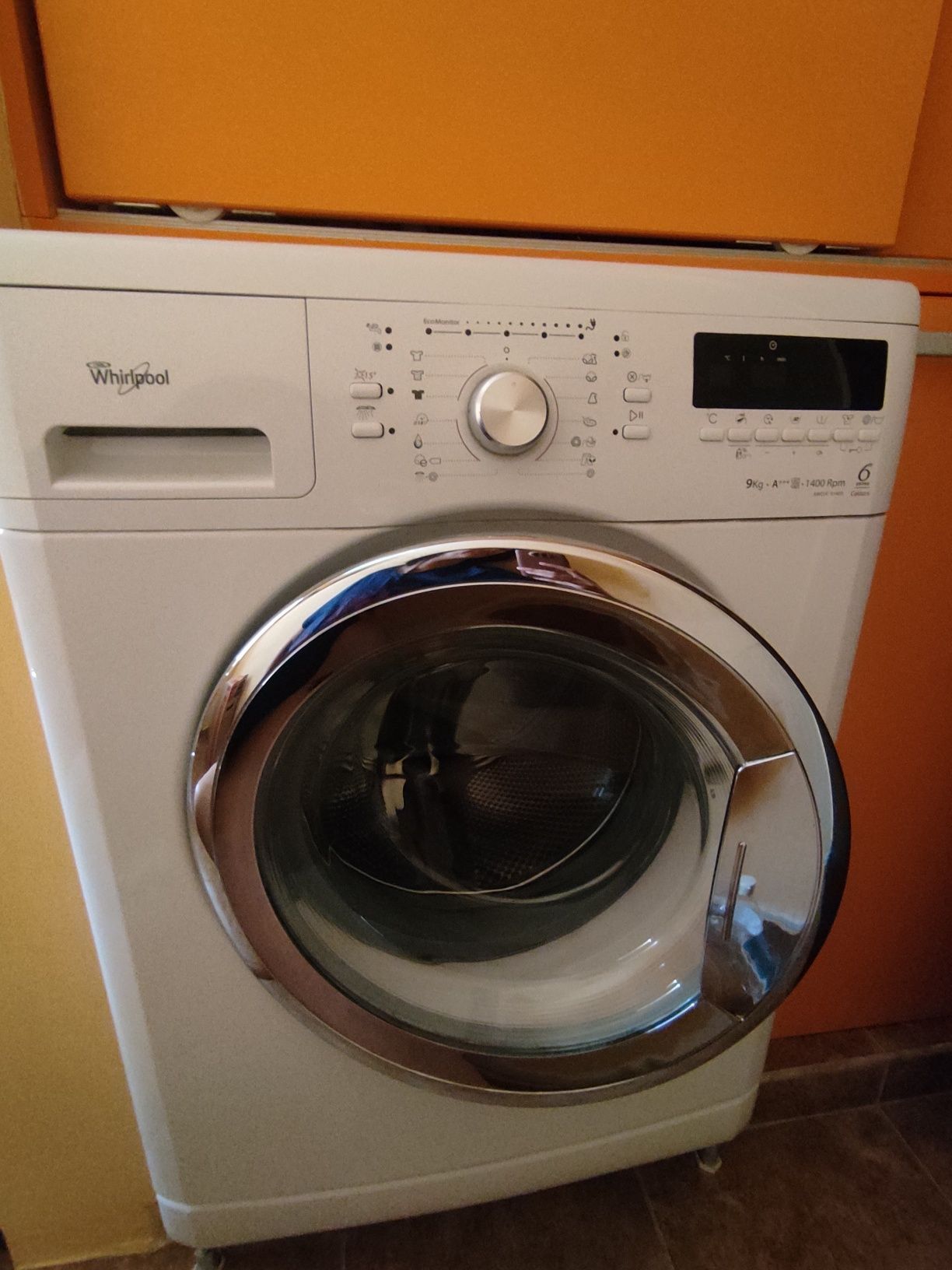 Пералня Whirlpool Спешно