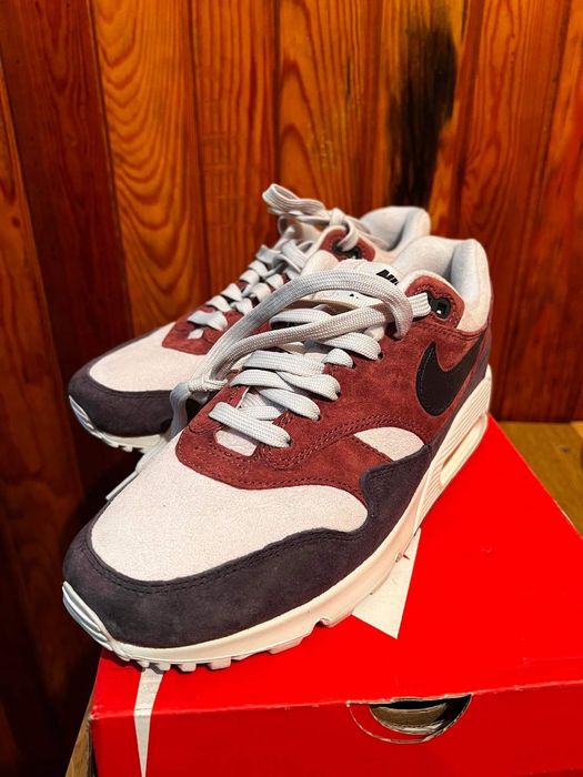 Nike Air Max 90/1 GREY/RED