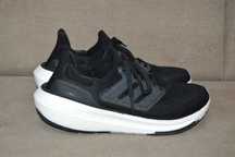 Incaltaminte alergare ADIDAS UltraBoost Light 43 1/3
