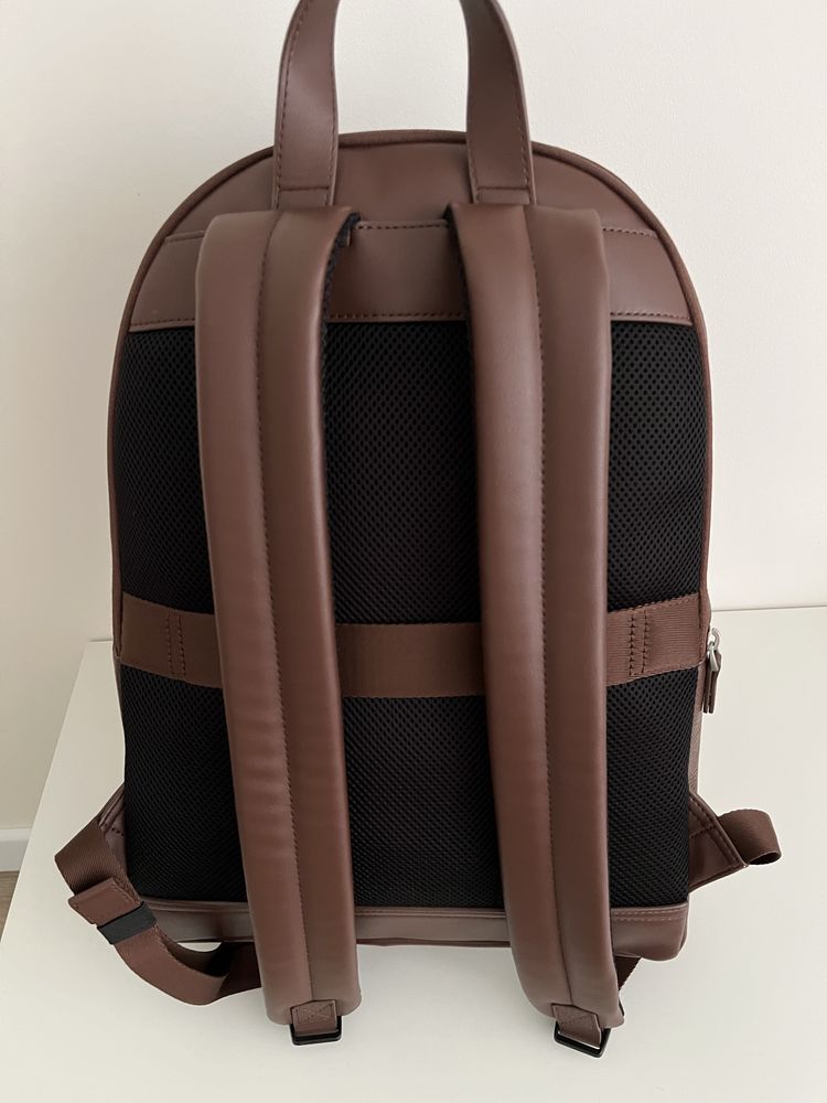 Рюкзак Tommy Hilfiger