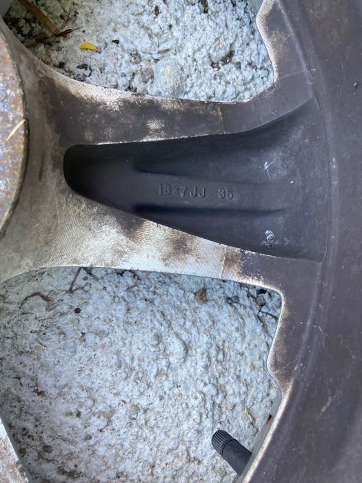 Lexus 18” джанти с гуми 235 55 18 / 5x114.3 , ET35 , 60.1