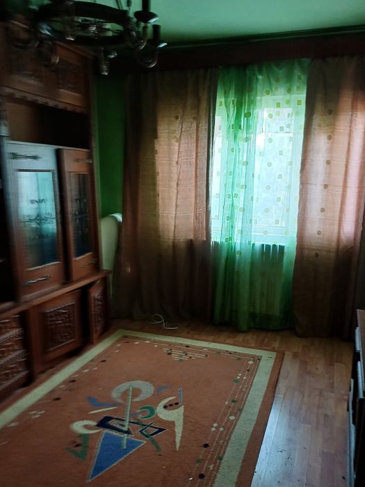 Apartament 4 camere decomandat