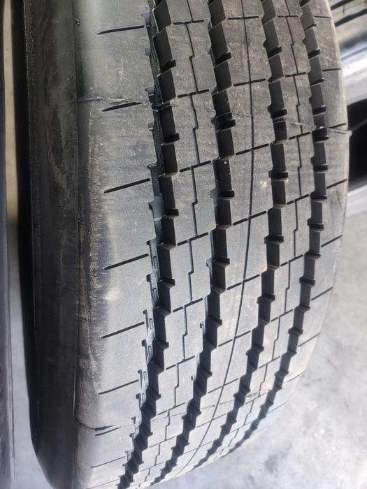 Anvelope Resapate 315/70R22,5 profil directie