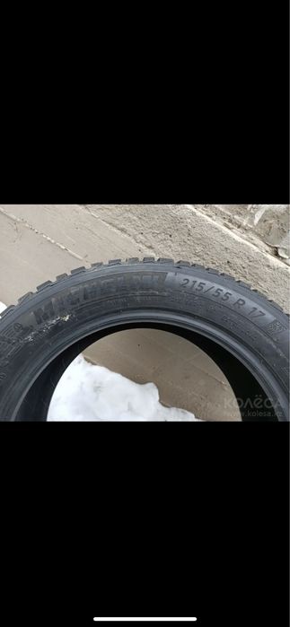 Продам резину мишку. Почти как новые.