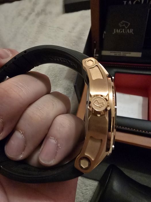 Часовник Jaguar ЧИСТО НОВ!!! Бартер