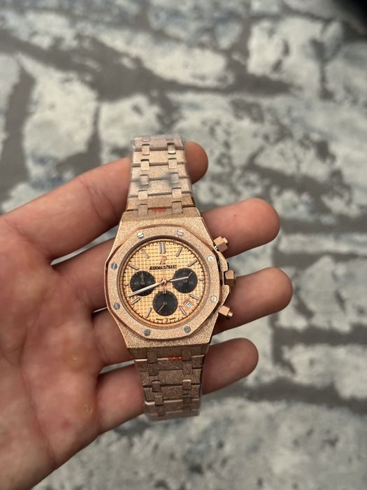 Audamars Piguet  AAA katta chegirma