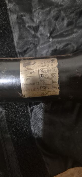 Продавам теглич за BMW