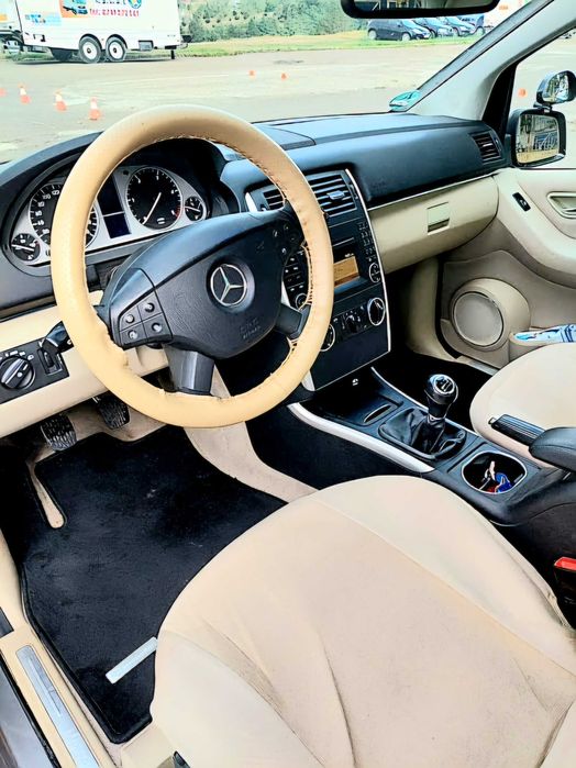 Mercedes B180 cdi an 2011
