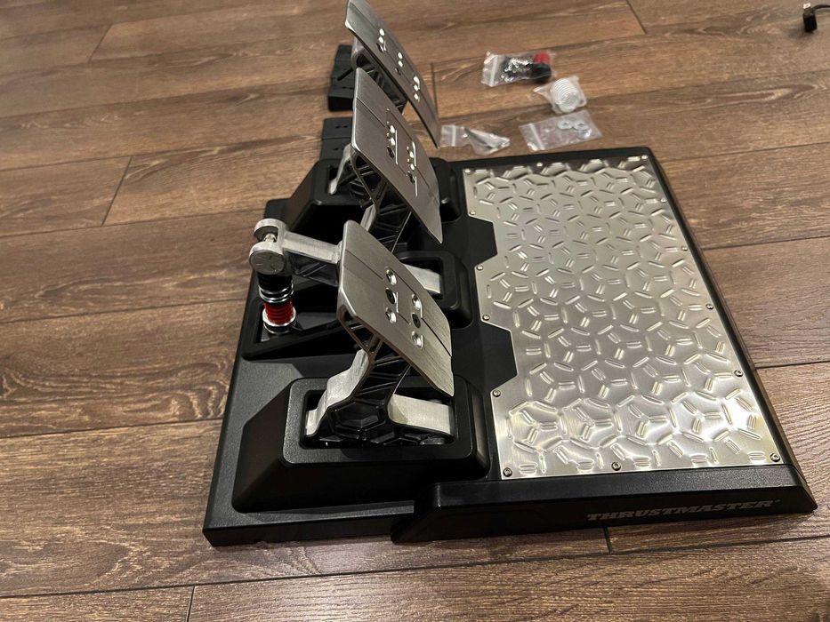 Thrustmaster T-LCM – Load Cell педали, отлично състояние