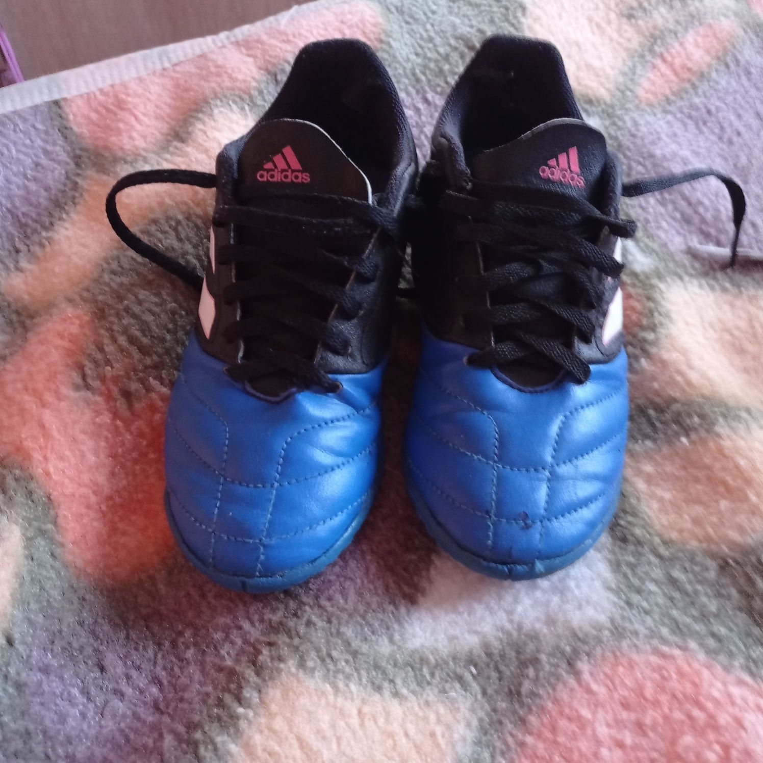 Бутонки "Nike" , "Adidas"и маратонки "Adidas"