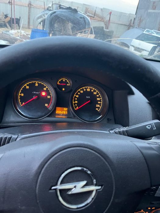 Vând Opel Astra H