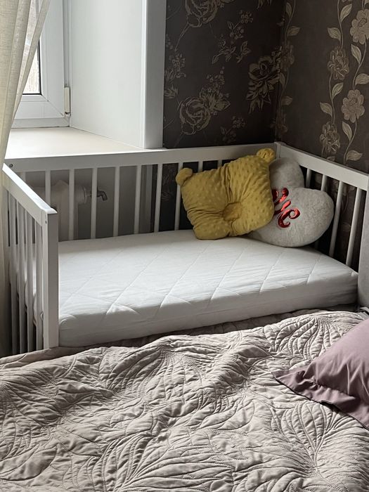 Продам детскую кроватку