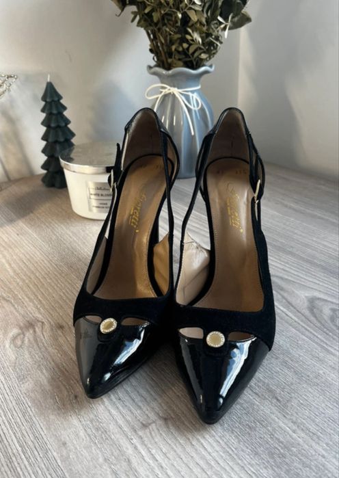 Pantofi cu toc Fioretti