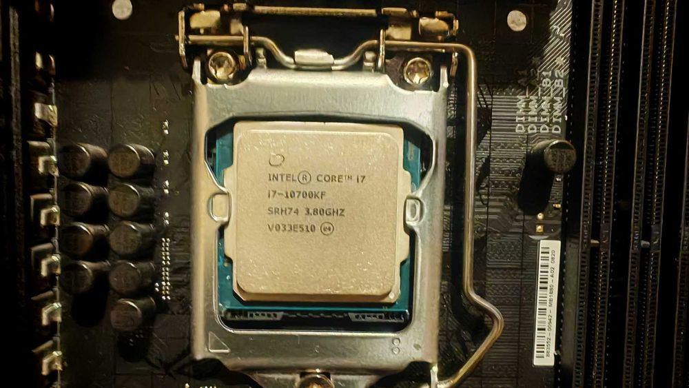Процесор Intel Core I7-10700KF 8 cores (Up to 5.10Ghz) LGA1200