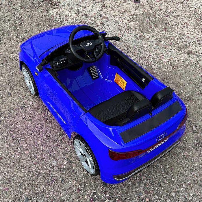 PROMO Masinuta electrica pt copii, Audi SQ8, 70W 12V Transport Gratuit