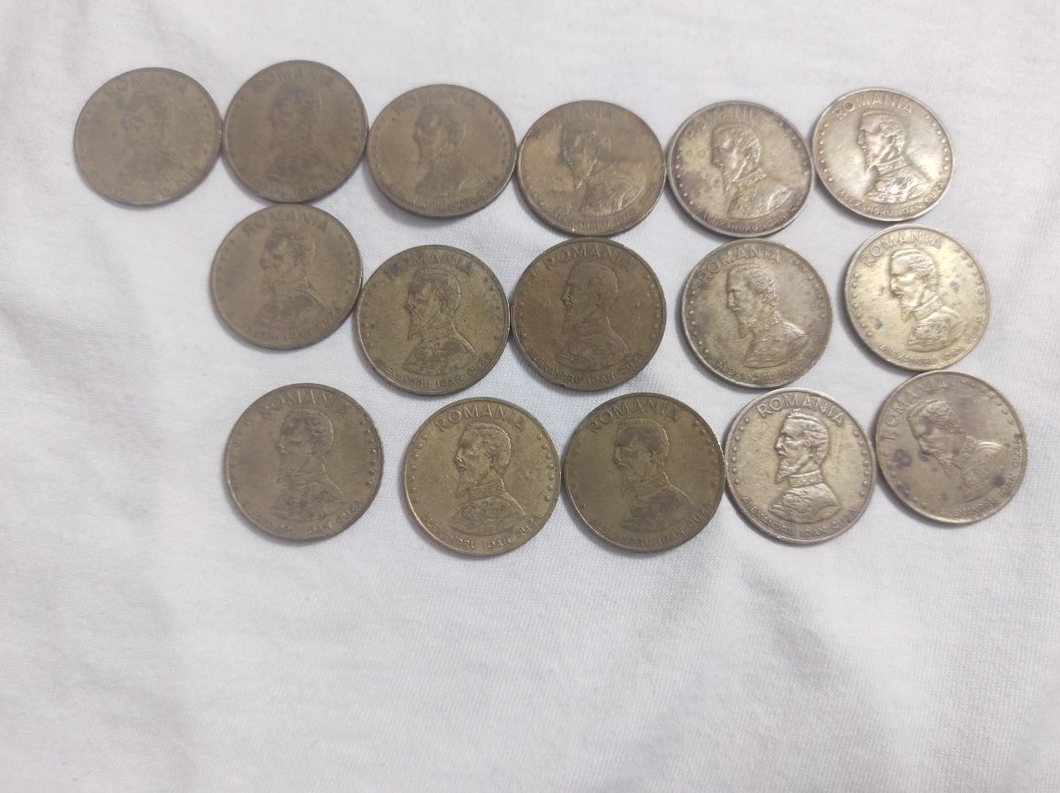 monede de 50 lei din anii 1991-1995 cu Alexandru Ioan Cuza