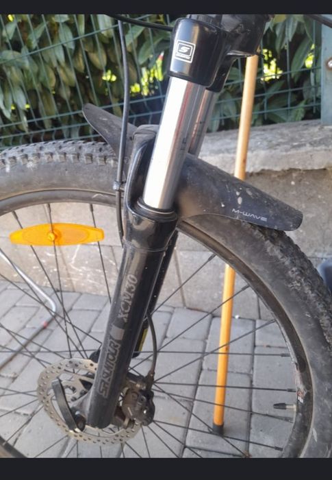 Vând bicicleta cannondale