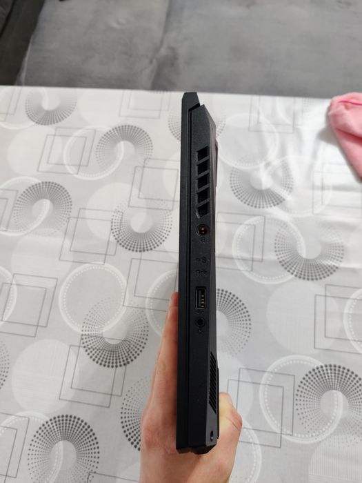 Laptop Gaming ACER NITRO 5 RTX 2060