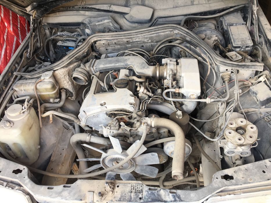 Мерседес 124 По запчастям м 111 об 2.2