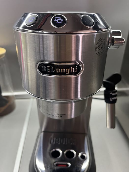 DeLonghi Dedica EC 685