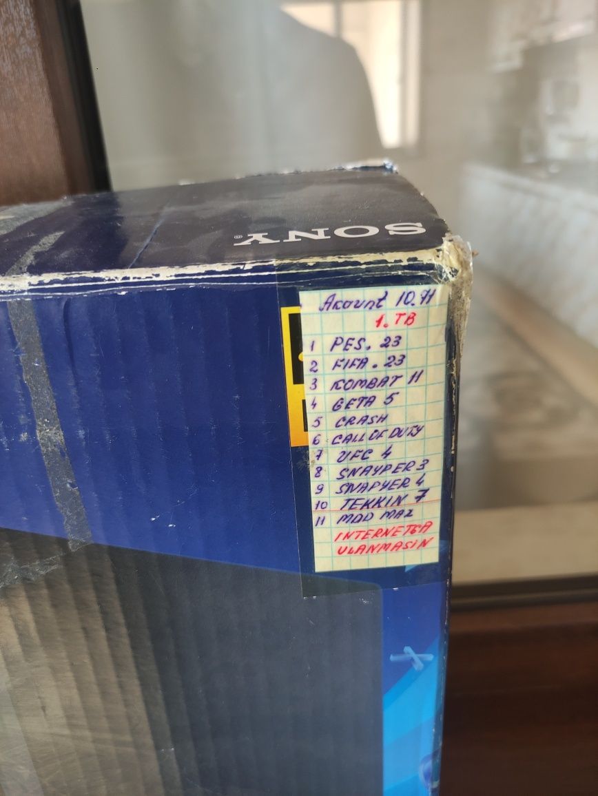 Play station 4 pro 1tb