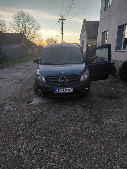 Mercedes Cotan 108