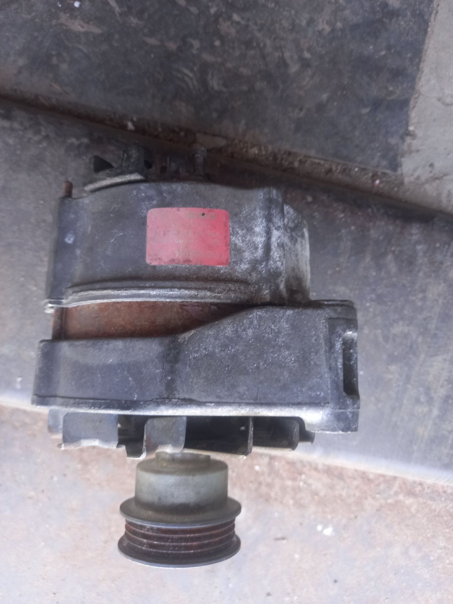Генератор 1,8 продам