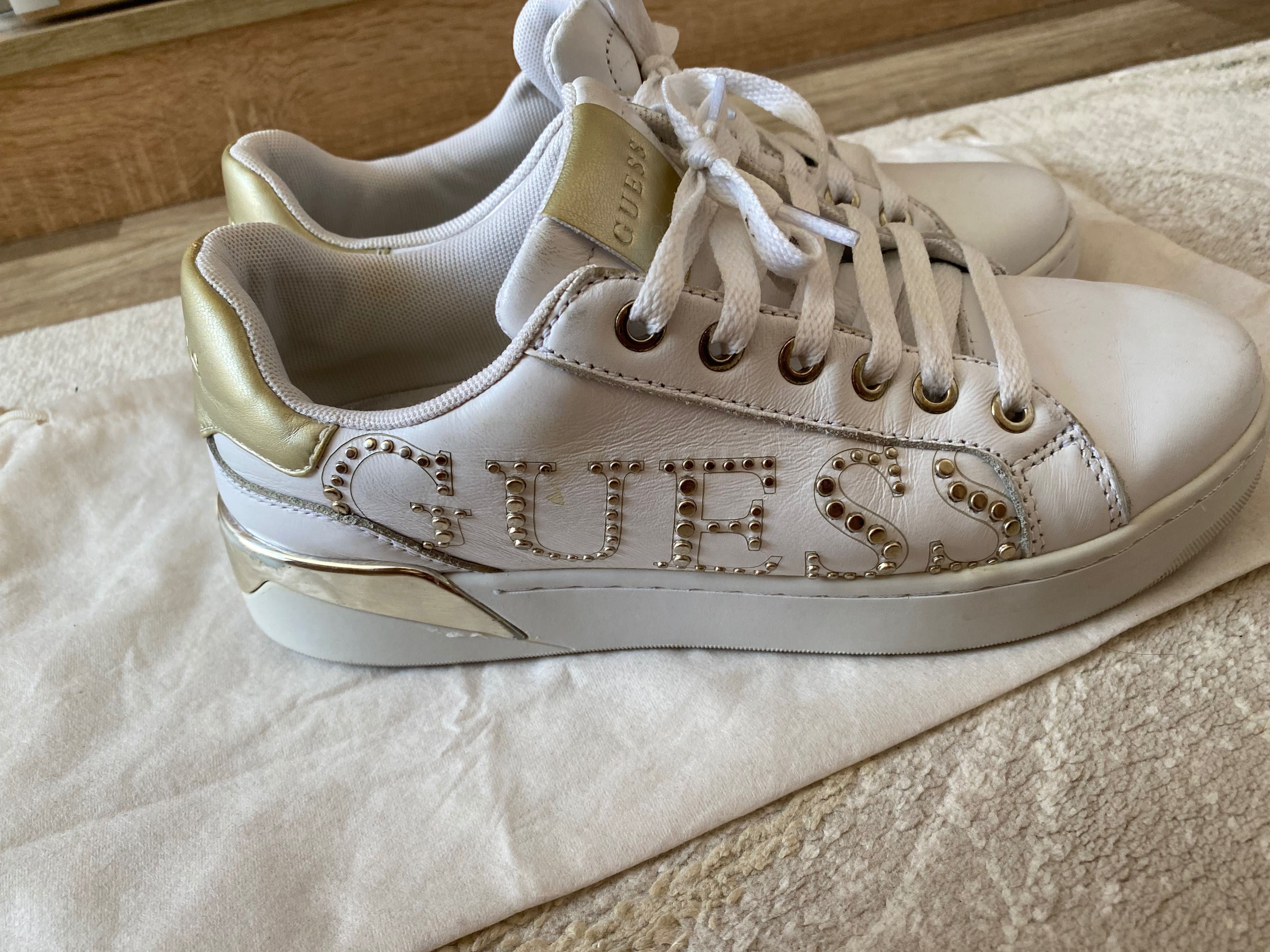 Дамски маратонки GUESS