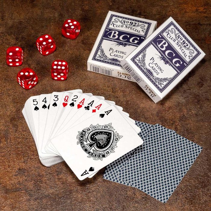 Set de Poker profi cu 500 de jetoane in servieta din aluminiu zaruri