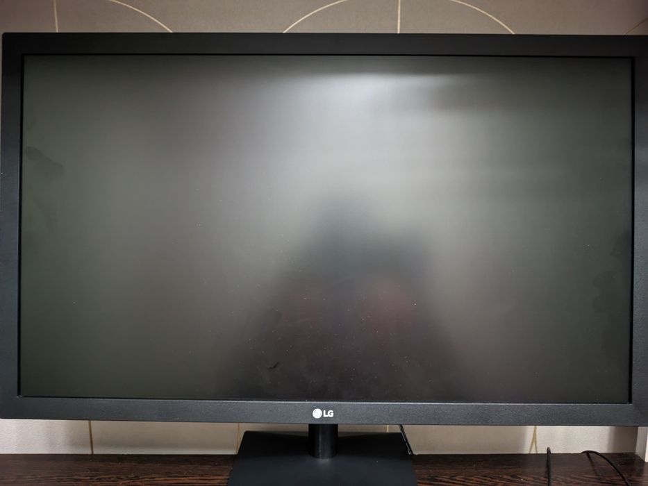 Продам монитор в хорошем состоянии