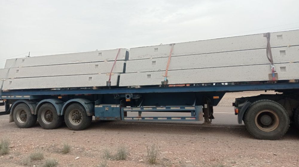 Прицеп. Контейнеровоз.