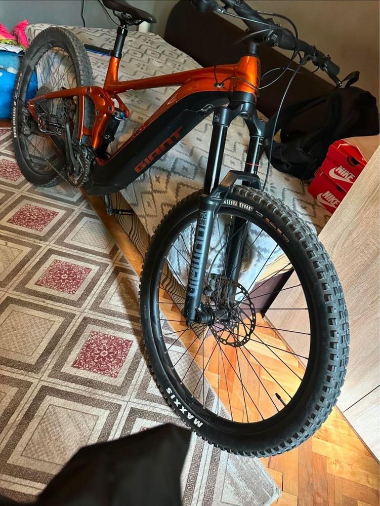 Електритечко колело Giant Reing E+