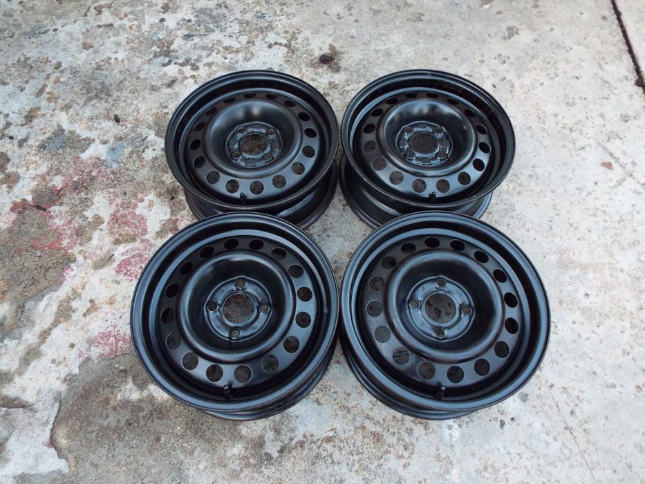 vand 4 jante de tabla pe 14" pt renault clio pret 500ron toate4